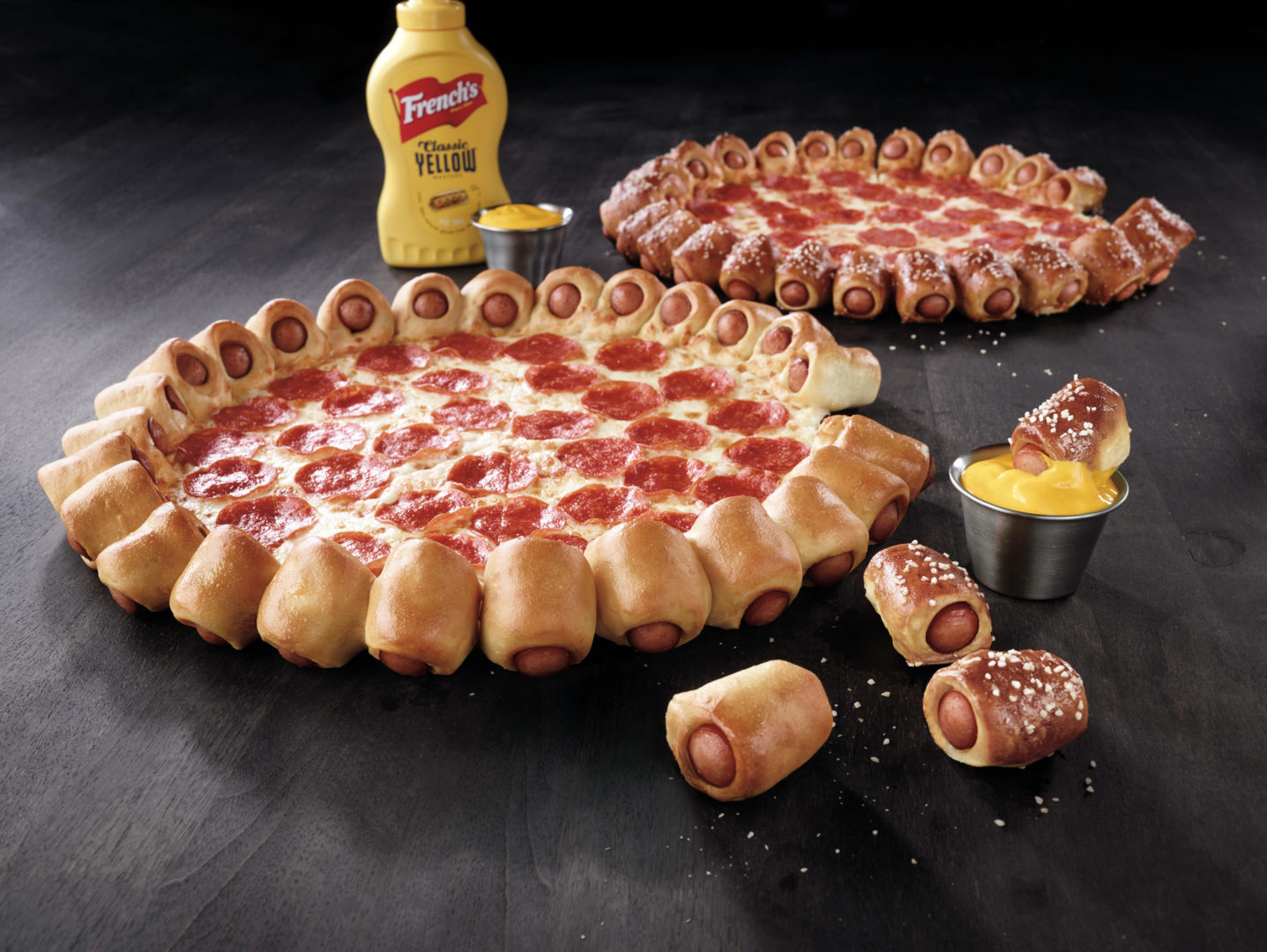 Pizza et Hot Dog, le deux en un par Pizza Hut !