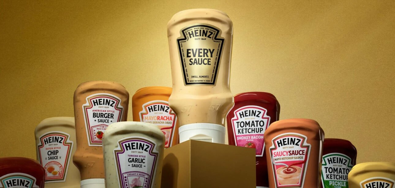 La création Heinz "Every Sauce" combine 14 des sauces de la marque